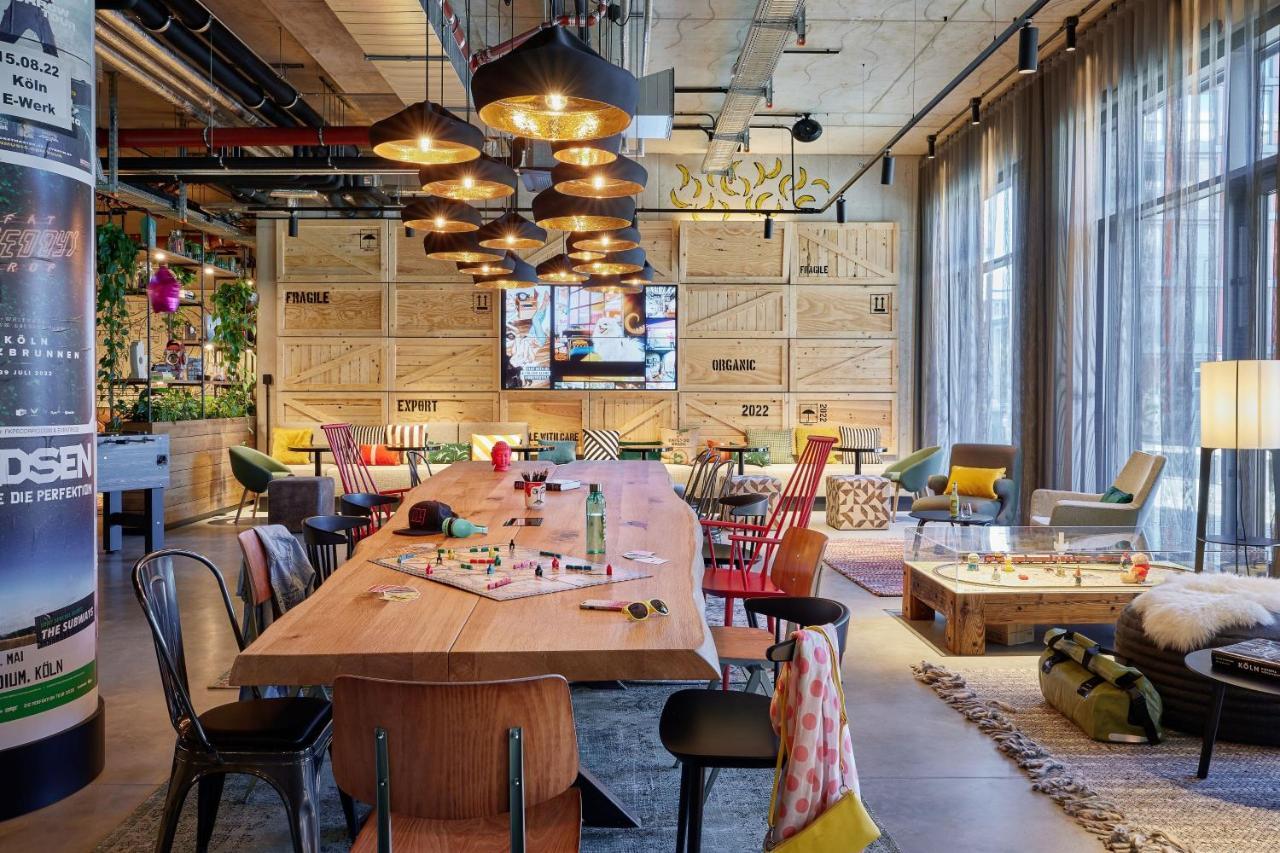 Отель Moxy Cologne Muelheim Экстерьер фото